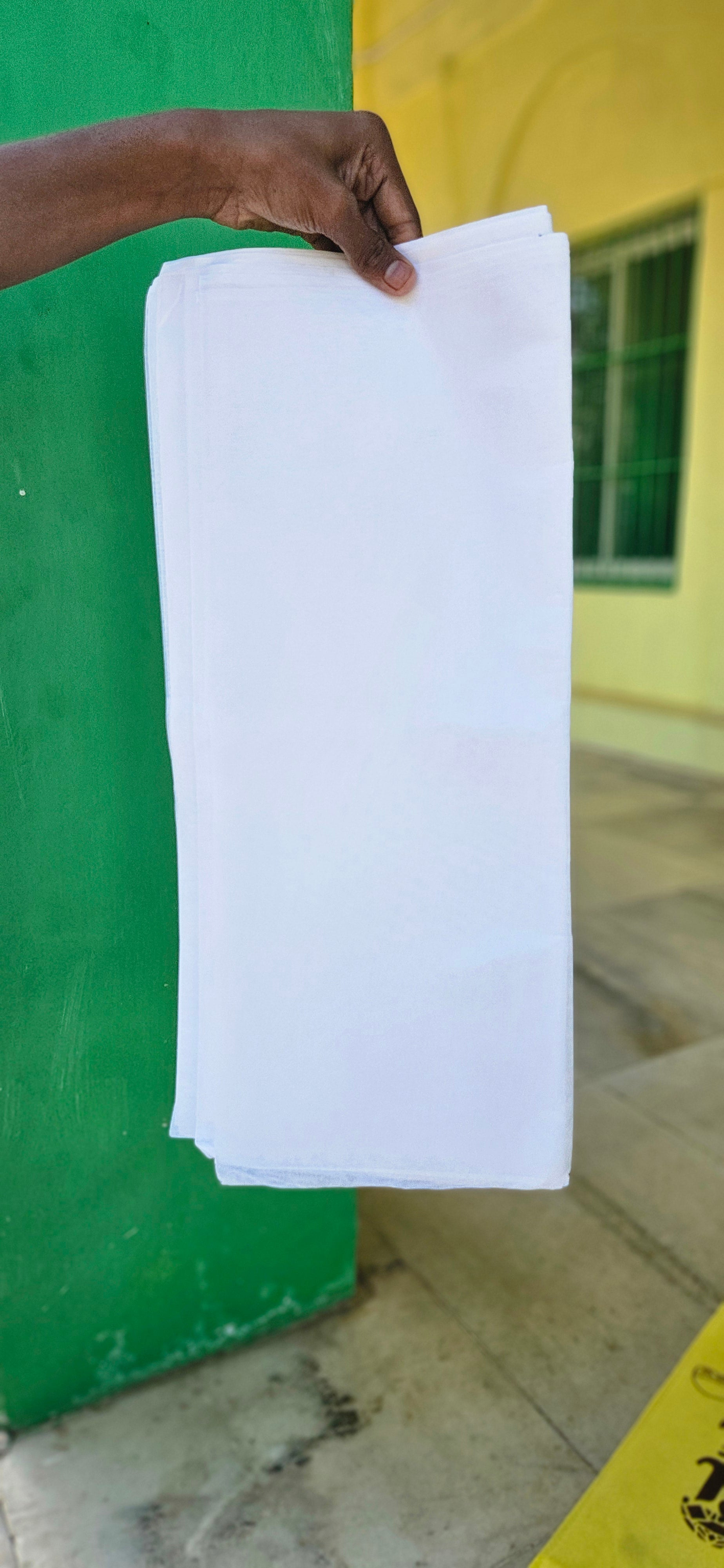 White Azhari Imama